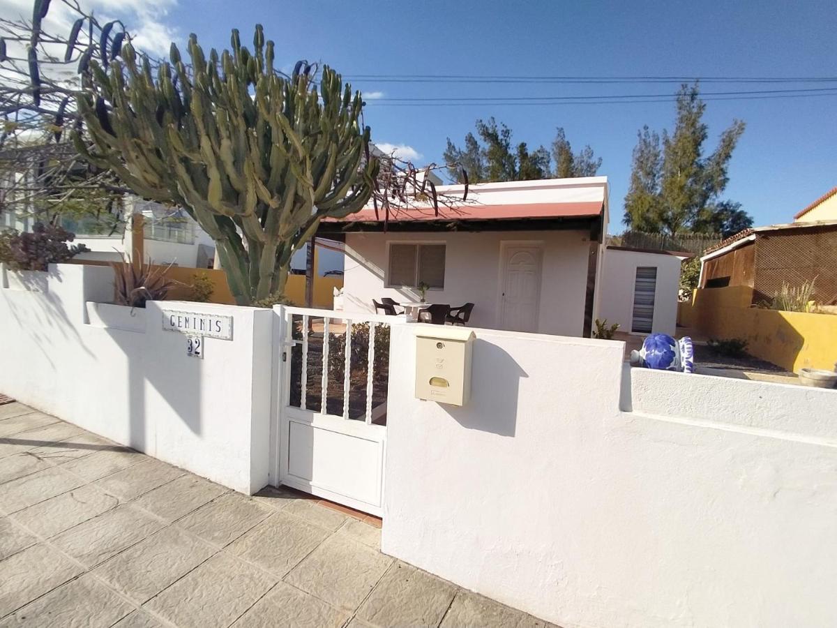 فيلا Casa Geminis, Relax, Sol Y Jacuzzi تاراخاليخو المظهر الخارجي الصورة