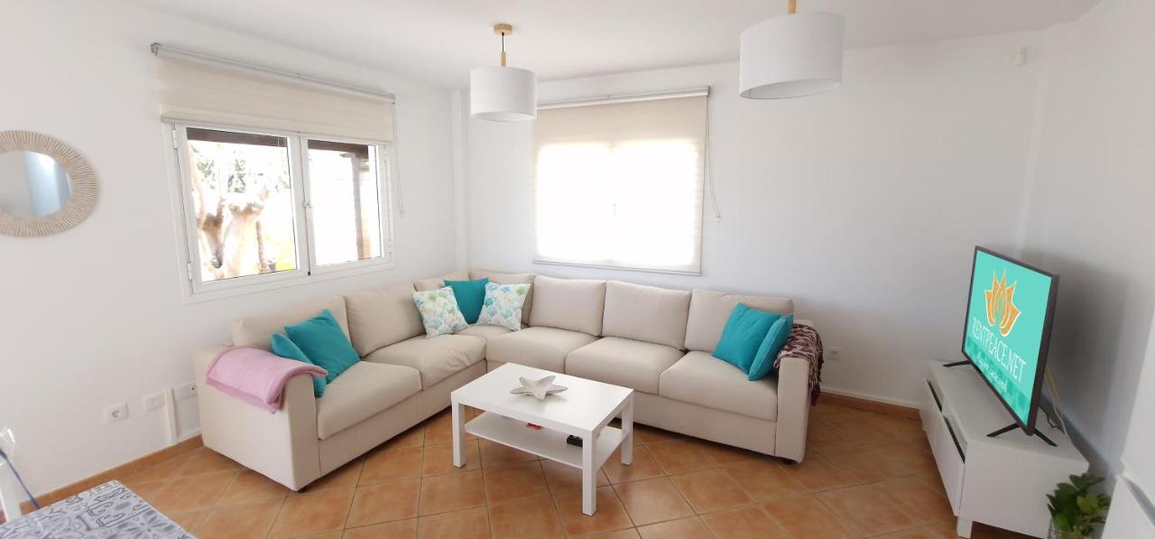فيلا Casa Geminis, Relax, Sol Y Jacuzzi تاراخاليخو المظهر الخارجي الصورة