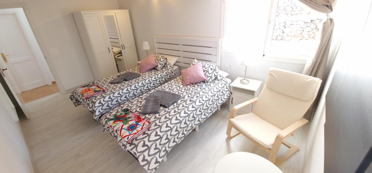 فيلا Casa Geminis, Relax, Sol Y Jacuzzi تاراخاليخو المظهر الخارجي الصورة