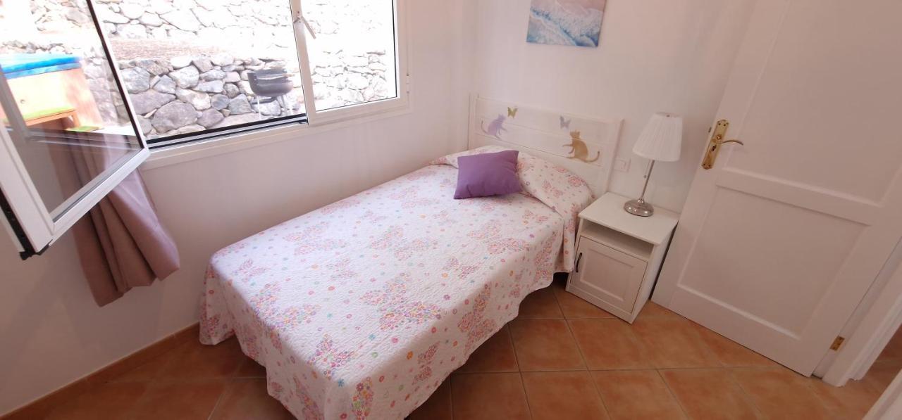فيلا Casa Geminis, Relax, Sol Y Jacuzzi تاراخاليخو المظهر الخارجي الصورة